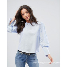 Ladies Loose Blouse with Placket After Open Blouse